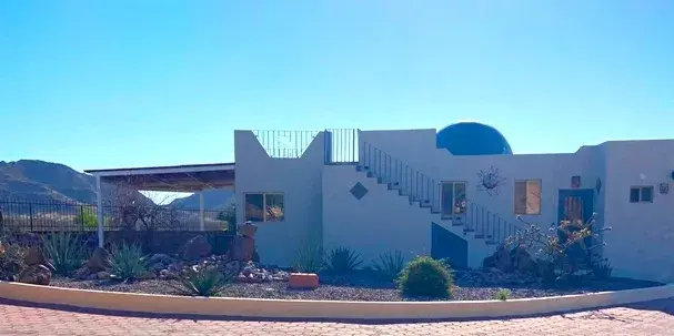 Early Loma del Mar home